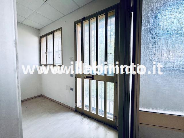 fotografie - capannone Faenza (RA)  