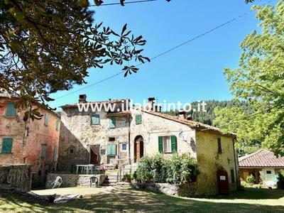 Casa Indipendente Marradi (FI) Lutirano