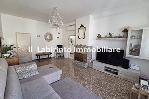 vendita casa semindipendente