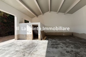 vendita capannone